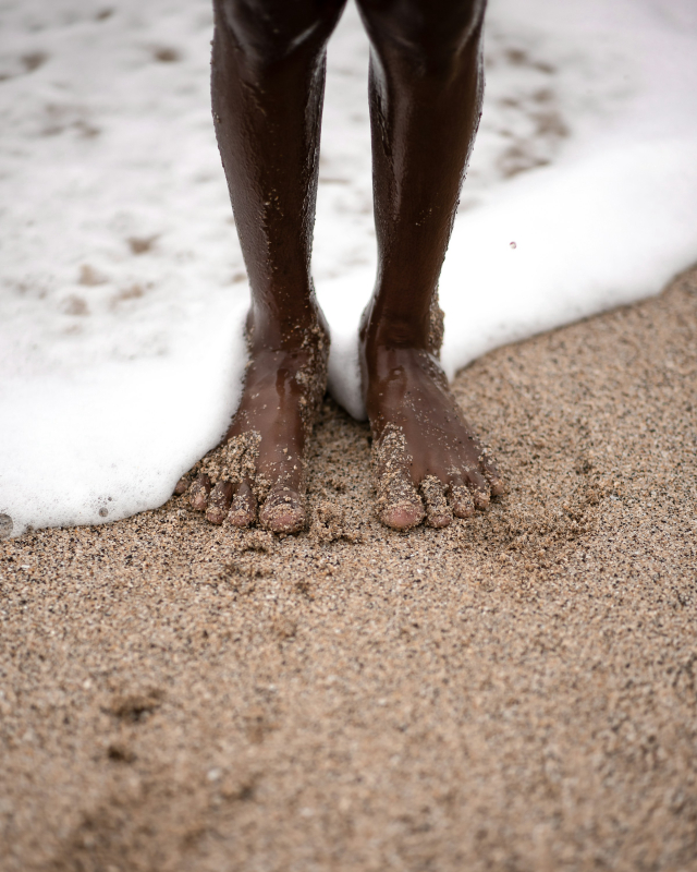 The Benefits of Grounded Barefoot Shoes
